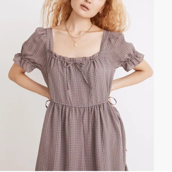 Madewell Square-Neck Tiered Midi Dress in Textured Seersucker - Picture 3 of 9